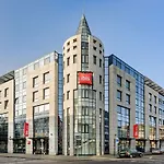 Ibis Szálloda