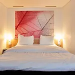 Ibis Szálloda 2*