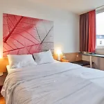 Ibis Szálloda